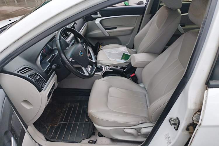 Used Geely Auto Emgrand 2016 Sedan 1.5L CVT Luxury Model Left Front Seat