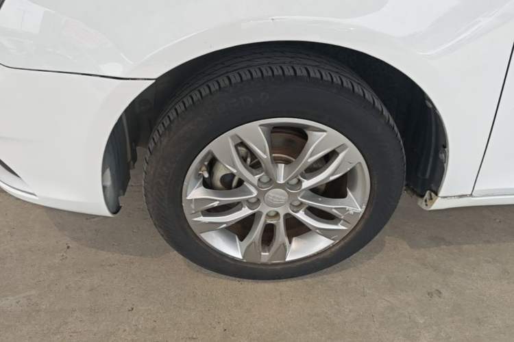 Used Geely Auto Emgrand 2016 Sedan 1.5L Manual Upward Edition Left Front Wheel Hub