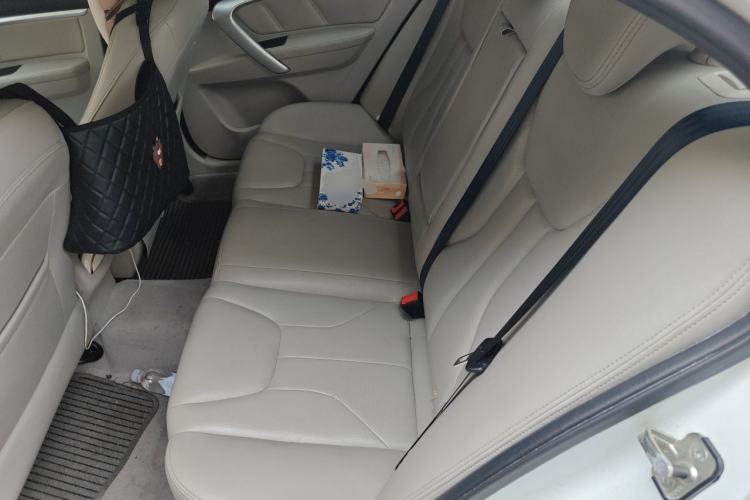 Used Geely Auto Emgrand 2016 Sedan 1.5L CVT Luxury Model Left Rear Seat