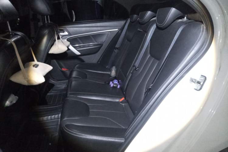 Used Geely Auto Emgrand 2016 Sedan 1.5L CVT Upward Version Left Rear Seat
