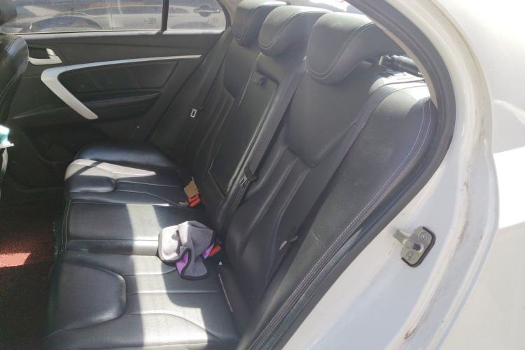Used Geely Auto Emgrand 2016 Sedan 1.5L Manual Upward Edition Left Rear Seat