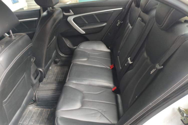 Used Geely Auto Emgrand 2016 Sedan 1.5L Manual Upward Edition Left Rear Seat