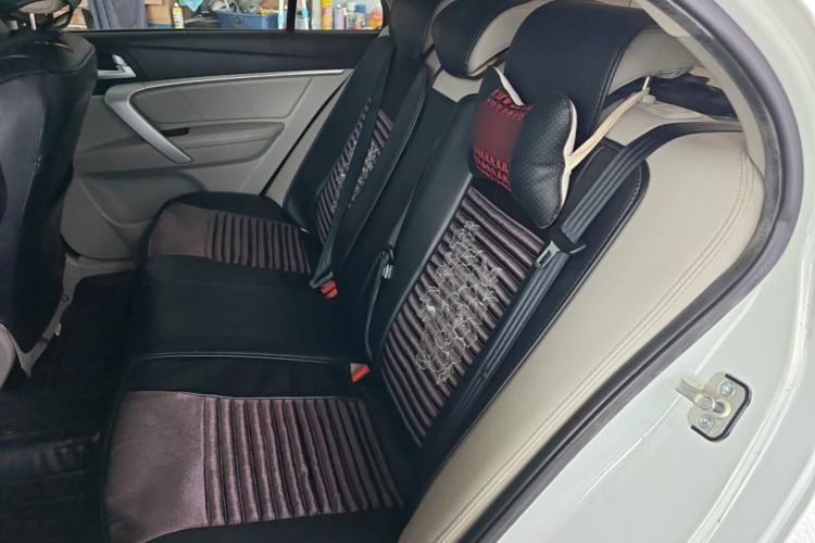 Used Geely Auto Emgrand 2016 Sedan 1.5L Manual Luxury Model Left Rear Seat