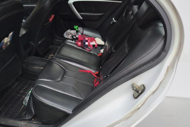 Used Geely Auto Emgrand 2016 Sedan 1.5L Manual Upward Edition Left Rear Seat