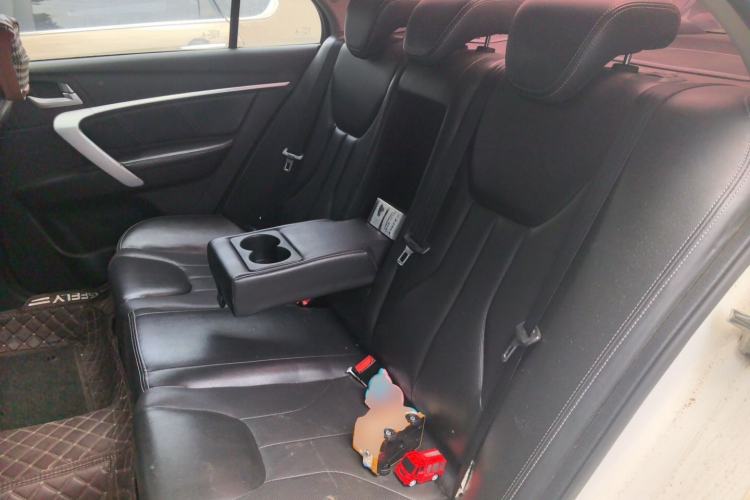 Used Geely Auto Emgrand 2016 Sedan 1.5L CVT Upward Version Left Rear Seat