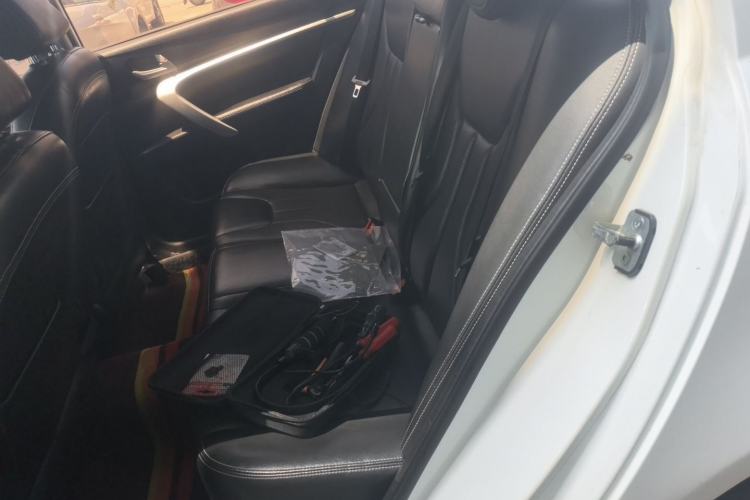 Used Geely Auto Emgrand 2016 Sedan 1.5L CVT Upward Version Left Rear Seat