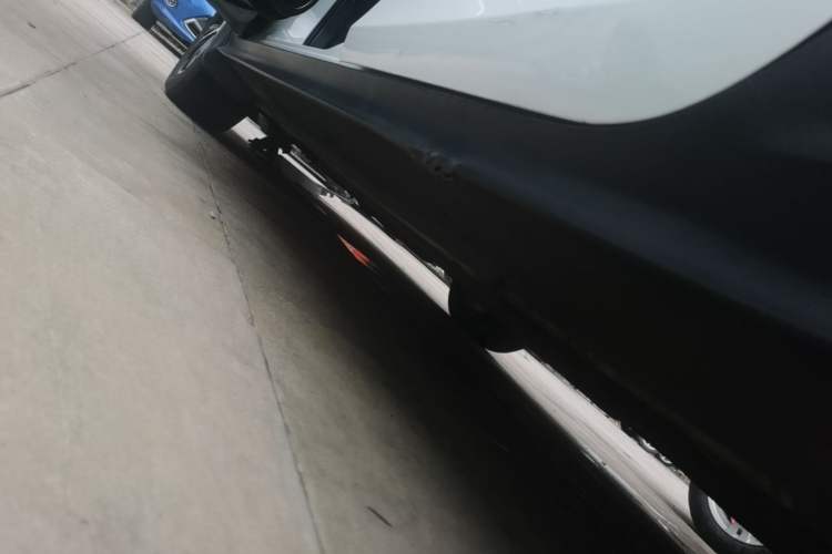 Used Geely Auto Emgrand 2016 Hatchback RS 1.5L CVT Upward Edition Left Side Sill