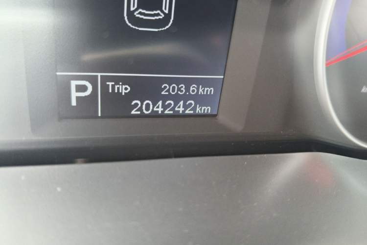 Used Geely Auto Emgrand 2016 Sedan 1.3T CVT Upward Edition Odometer Close Up