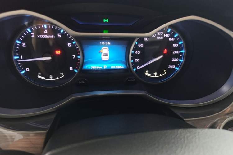 Used Geely Auto Emgrand 2016 Sedan 1.5L CVT Luxury Model Odometer Close Up