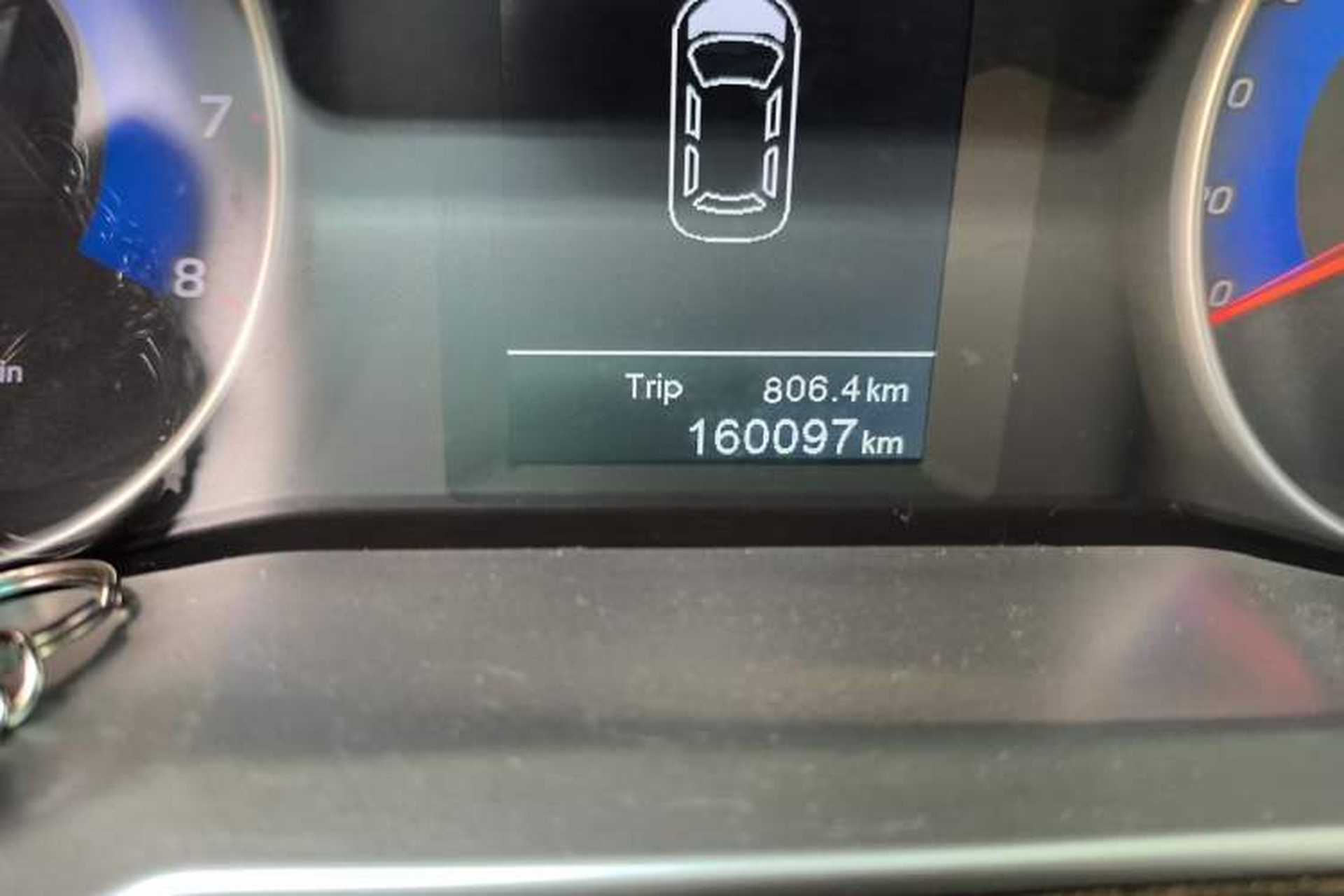 Used Geely Auto Emgrand 2016 Sedan 1.5L Manual Upward Edition Odometer Close Up