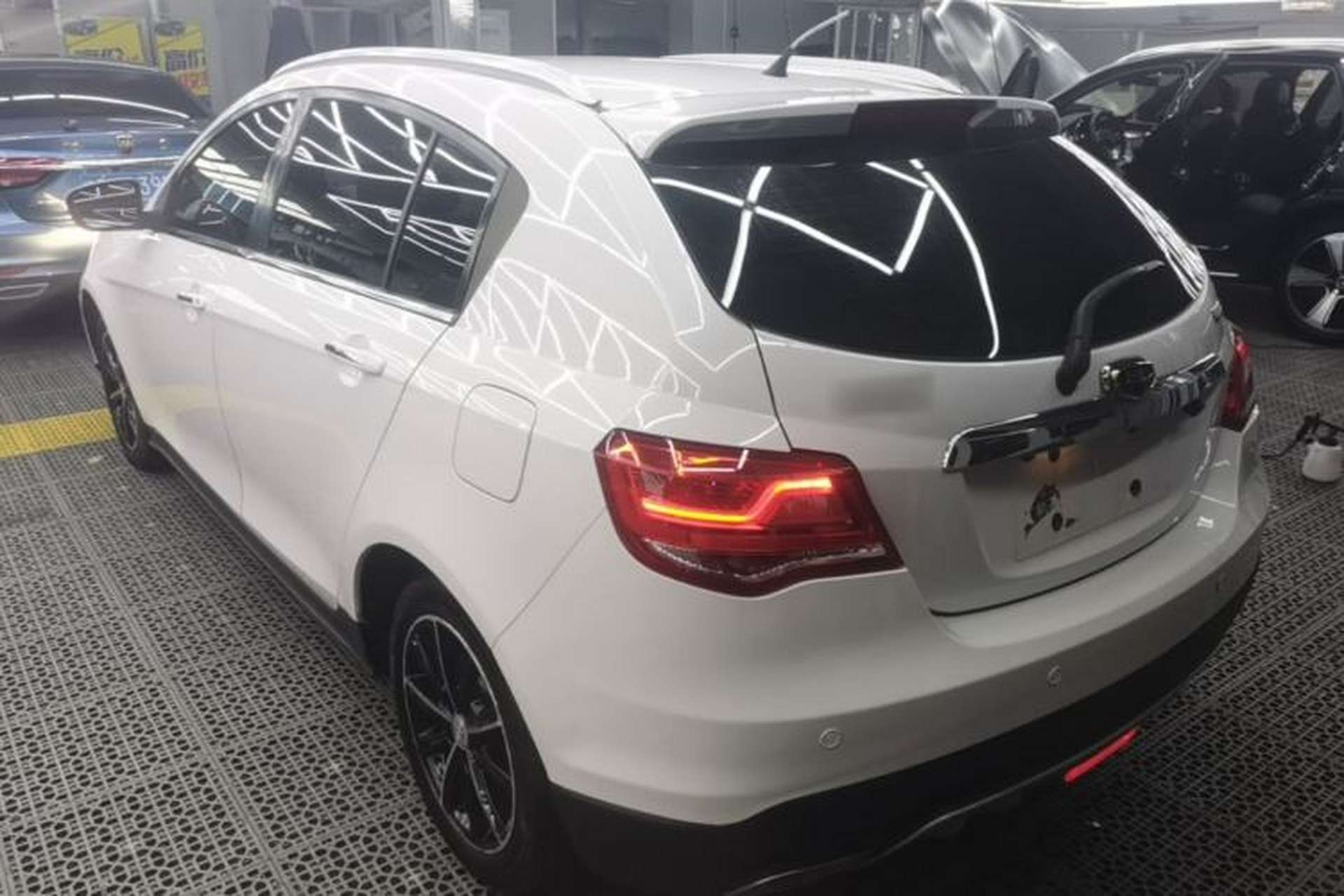 Used Geely Auto Emgrand 2016 Hatchback RS 1.5L CVT Upward Edition Rear Left 45 Deg