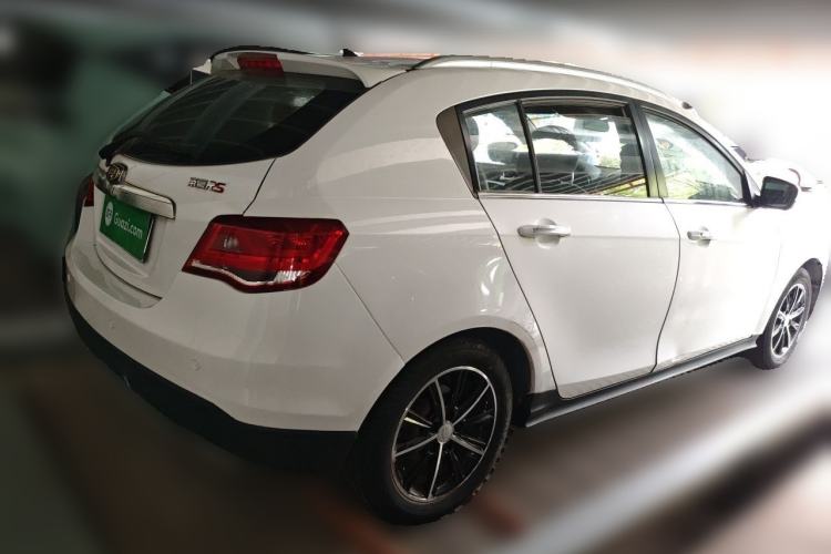 Used Geely Auto Emgrand 2016 Hatchback RS 1.5L CVT Upward Edition Rear Right 45 Deg