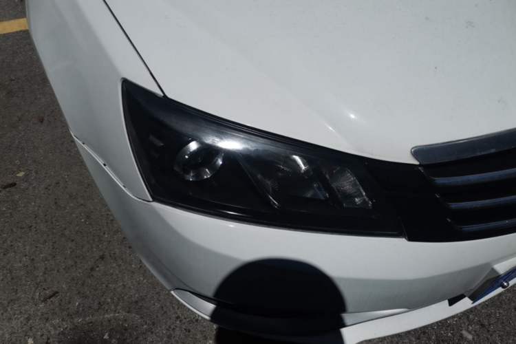 Used Geely Auto Emgrand 2016 Sedan 1.5L Manual Upward Edition Right Front Headlight