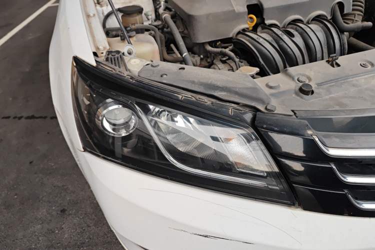 Used Geely Auto Emgrand 2016 Sedan 1.5L Manual Upward Edition Right Front Headlight