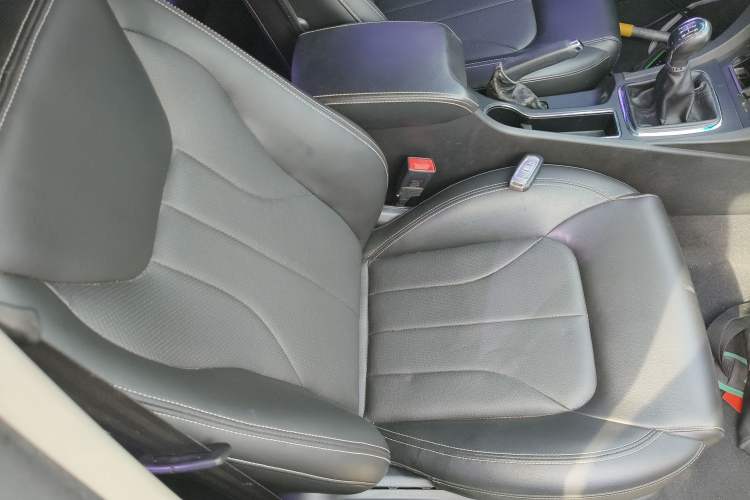 Used Geely Auto Emgrand 2016 Sedan 1.5L Manual Upward Edition Right Front Seat