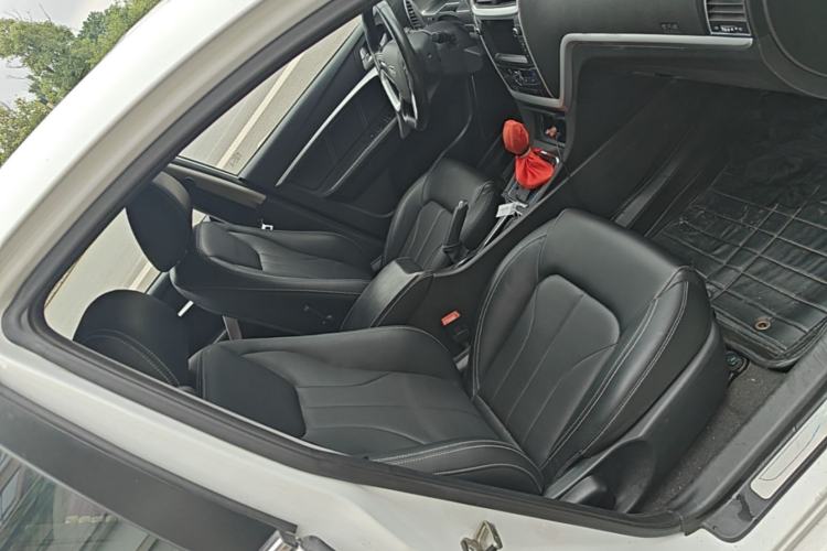 Used Geely Auto Emgrand 2016 Sedan 1.5L CVT Upward Version Right Front Seat