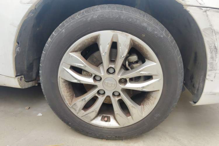 Used Geely Auto Emgrand 2016 Sedan 1.5L Manual Upward Edition Right Front Wheel Hub