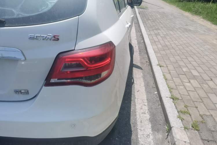Used Geely Auto Emgrand 2016 Hatchback RS 1.5L Manual - Upward Edition Right Rear Taillight