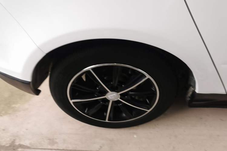 Used Geely Auto Emgrand 2016 Hatchback RS 1.5L CVT Upward Edition Right Rear Wheel Hub