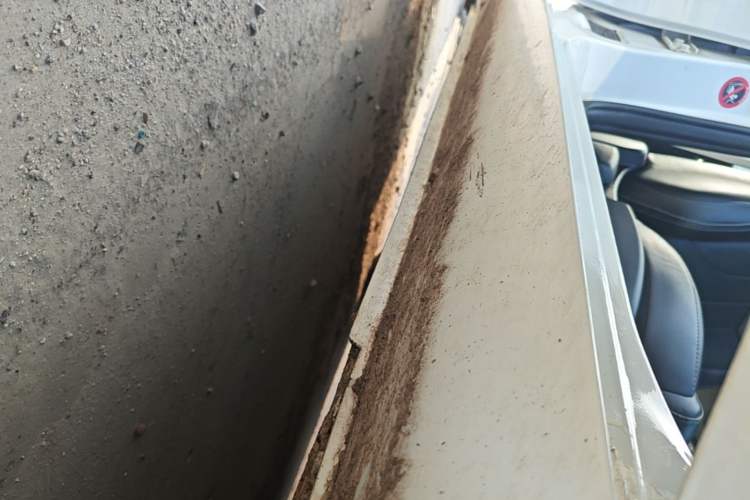 Used Geely Auto Emgrand 2016 Sedan 1.5L Manual Upward Edition Right Side Sill