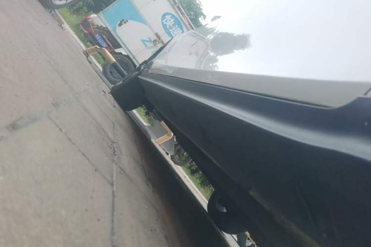 Used Geely Auto Emgrand 2016 Hatchback RS 1.5L CVT Upward Edition Right Side Sill
