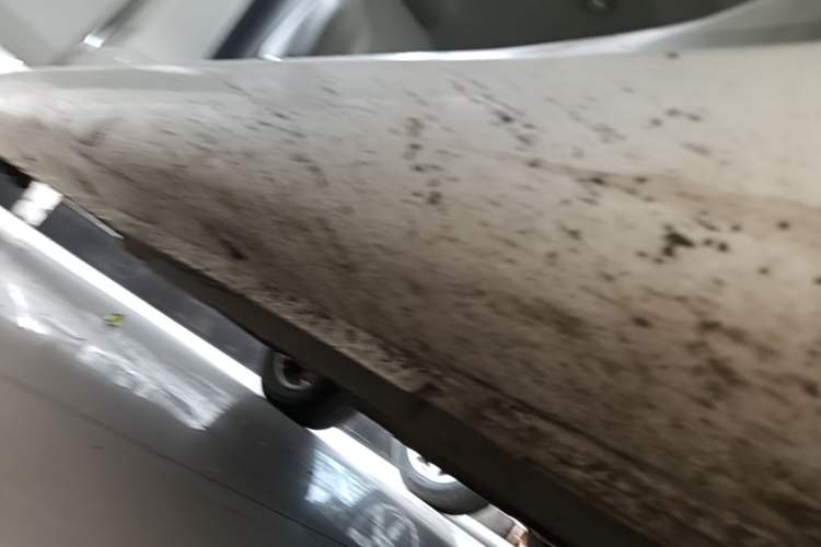 Used Geely Auto Emgrand 2016 Sedan 1.5L CVT Luxury Model Right Side Sill