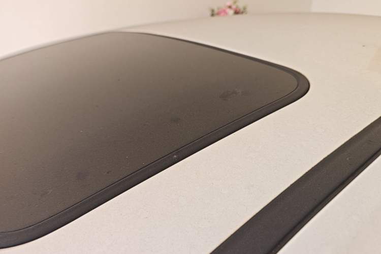 Used Geely Auto Emgrand 2016 Sedan 1.5L CVT Upward Version Roof