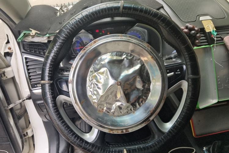 Used Geely Auto Emgrand 2016 Sedan 1.5L Manual Upward Edition Steering Wheel