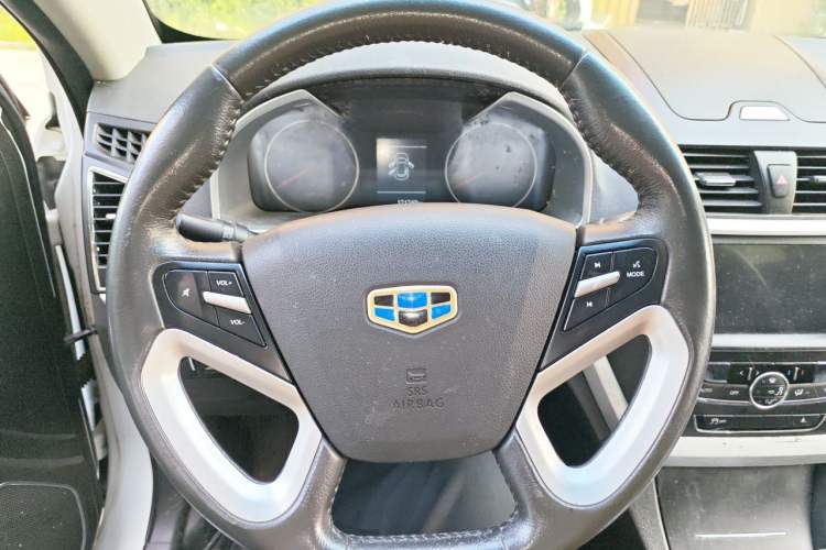 Used Geely Auto Emgrand 2016 Sedan 1.5L Manual Upward Edition Steering Wheel
