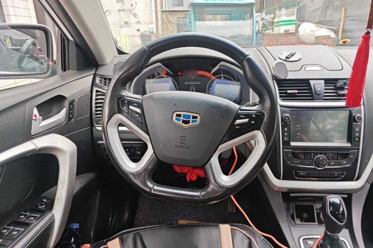 Used Geely Auto Emgrand 2016 Sedan 1.3T CVT Upward Edition Steering Wheel