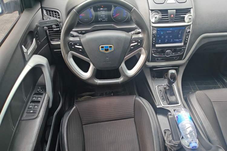 Used Geely Auto Emgrand 2016 Sedan 1.5L CVT Upward Version Steering Wheel