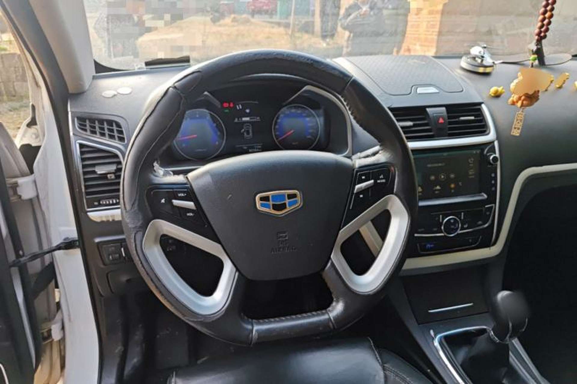 Used Geely Auto Emgrand 2016 Sedan 1.5L Manual Upward Edition Steering Wheel
