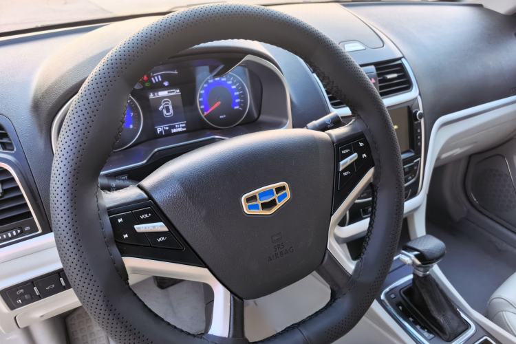 Used Geely Auto Emgrand 2016 Sedan 1.5L CVT Luxury Model Steering Wheel