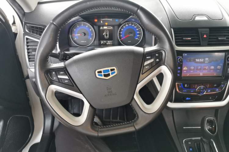 Used Geely Auto Emgrand 2016 Hatchback RS 1.5L CVT Upward Edition Steering Wheel