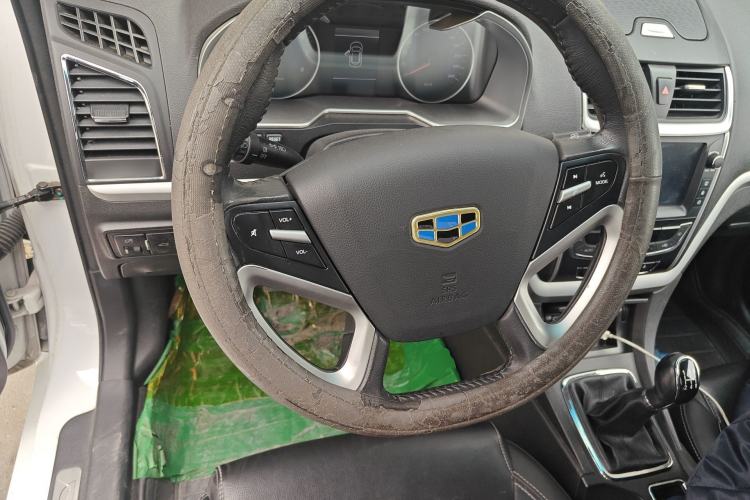 Used Geely Auto Emgrand 2016 Sedan 1.5L Manual Upward Edition Steering Wheel