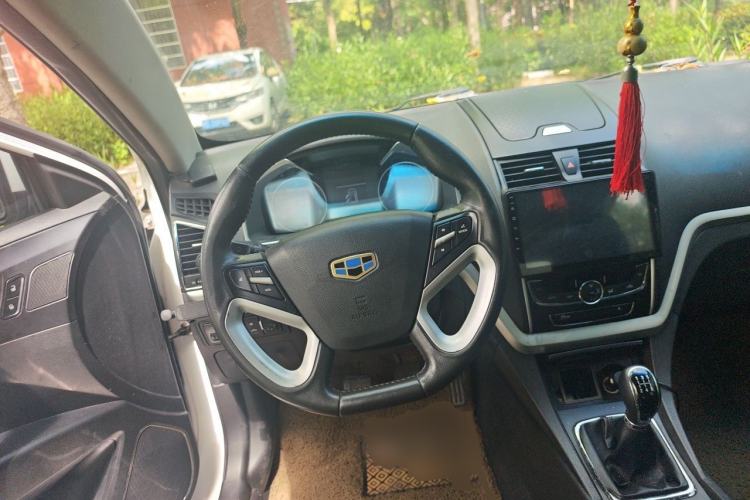 Used Geely Auto Emgrand 2016 Sedan 1.5L Manual Upward Edition Steering Wheel