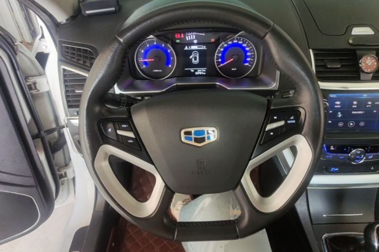 Used Geely Auto Emgrand 2016 Sedan 1.5L Manual Upward Edition Steering Wheel