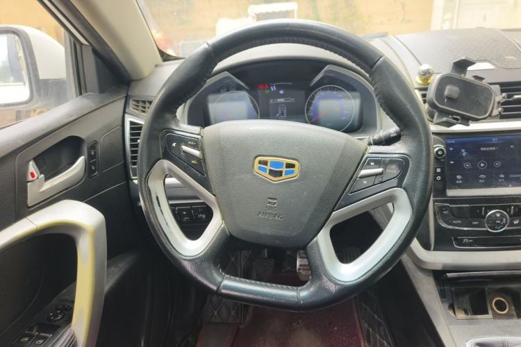 Used Geely Auto Emgrand 2016 Sedan 1.5L Manual Upward Edition Steering Wheel