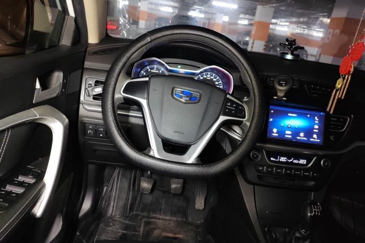 Used Geely Auto Emgrand 2016 Sedan 1.5L Manual Upward Edition Steering Wheel