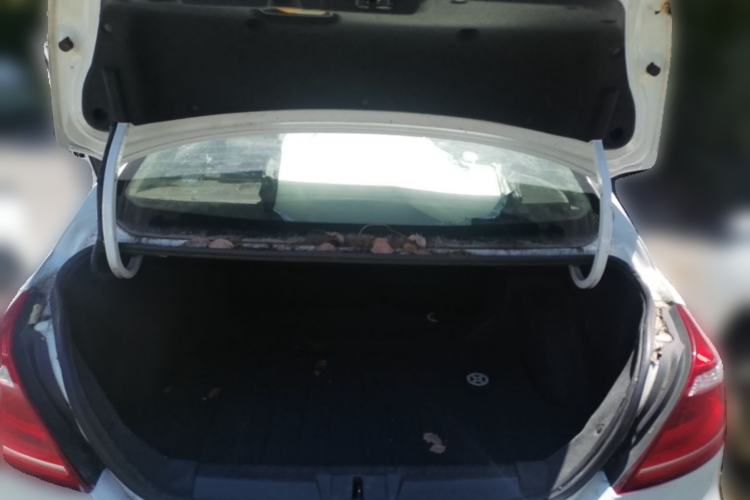 Used Geely Auto Emgrand 2016 Sedan 1.5L Manual Upward Edition Trunk
