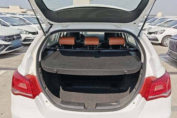 Used Geely Auto Emgrand 2016 Hatchback RS 1.5L Manual - Upward Edition Trunk