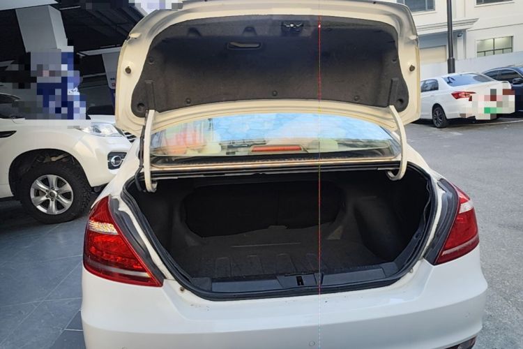 Used Geely Auto Emgrand 2016 Sedan 1.5L CVT Luxury Model Trunk