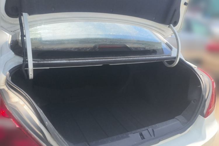 Used Geely Auto Emgrand 2016 Sedan 1.5L CVT Upward Version Trunk