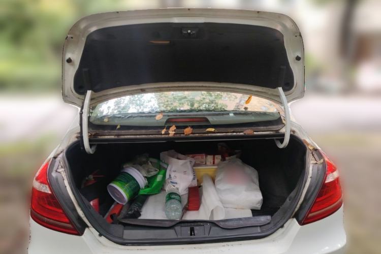 Used Geely Auto Emgrand 2016 Sedan 1.5L Manual Upward Edition Trunk