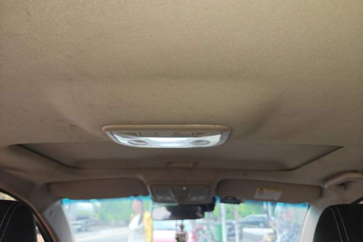 Used Geely Auto Emgrand 2017 Sedan Million Edition 1.5L Manual Upward Connect Version Headliner