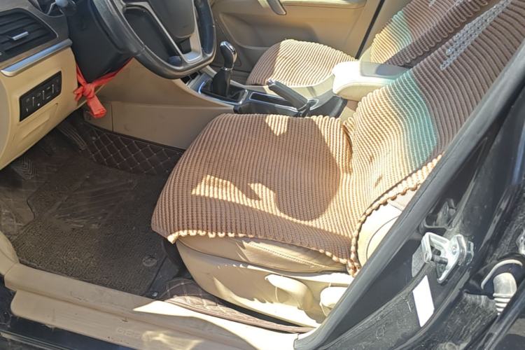 Used Geely Auto Emgrand 2017 Sedan Million Edition 1.5L Manual Luxury Model Left Front Seat