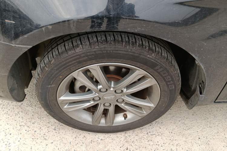 Used Geely Auto Emgrand 2017 Sedan Million Edition 1.5L Manual - Upward Version Left Front Wheel Hub