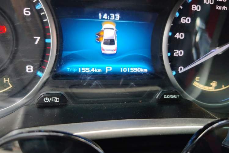 Used Geely Auto Emgrand 2017 Sedan Million Edition 1.5L CVT Luxury Model Odometer Close Up