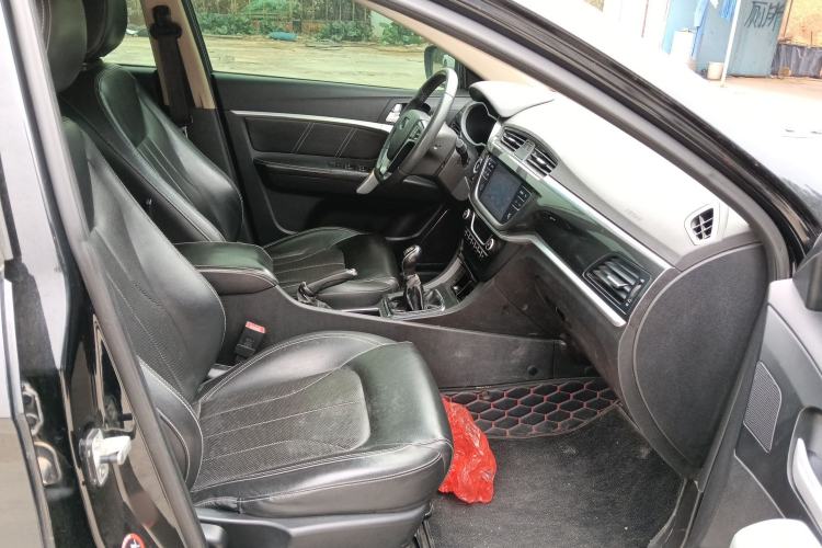 Used Geely Auto Emgrand 2017 Sedan Million Edition 1.5L Manual - Upward Version Right Front Seat