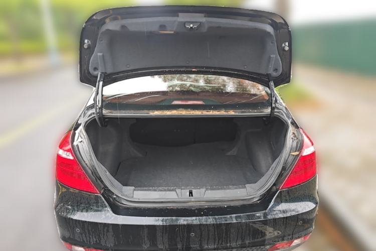 Used Geely Auto Emgrand 2017 Sedan Million Edition 1.5L CVT Upward Version Trunk